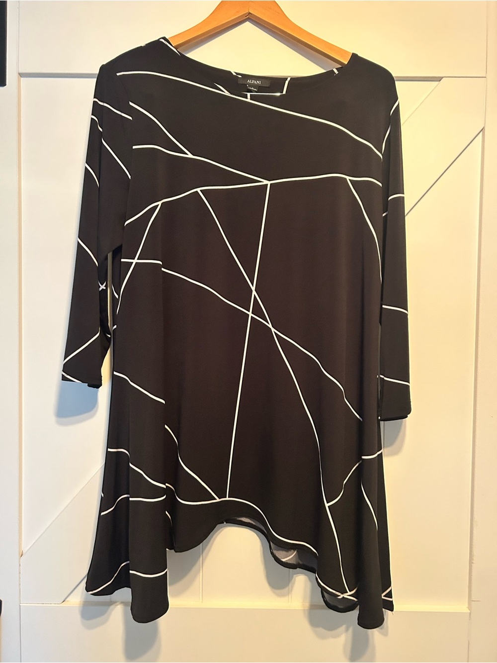 Alfani black short dress with white geometric stripes boatneck 3/4 length sleeve
